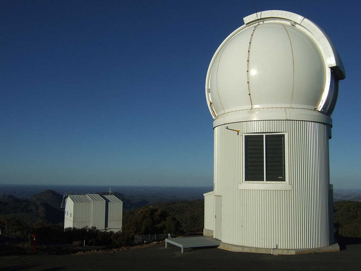 Телескоп SkyMapper, який використовували астрономи. Iridia / Wikimedia Commons