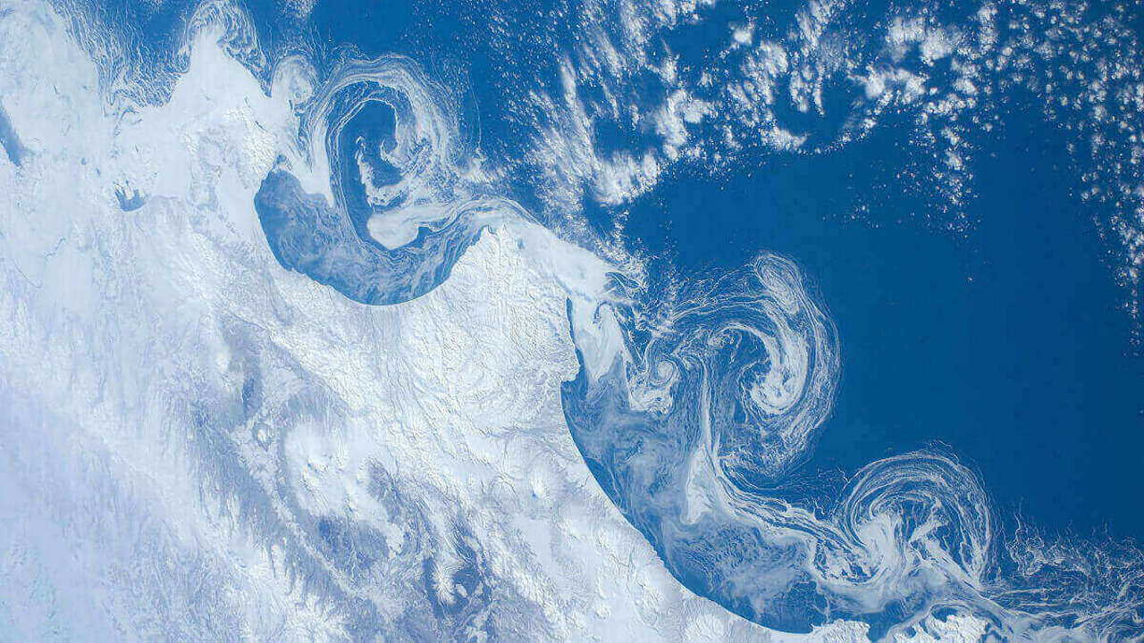 Вихори біля Камчатки. NASA / Wikimedia Commons
