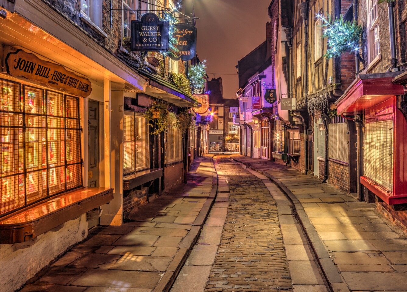 Середньовічна вулиця Шемблз у Йорку, Великобританія. У 14 столітті на ній був м'ясний ринок / David Oxtaby