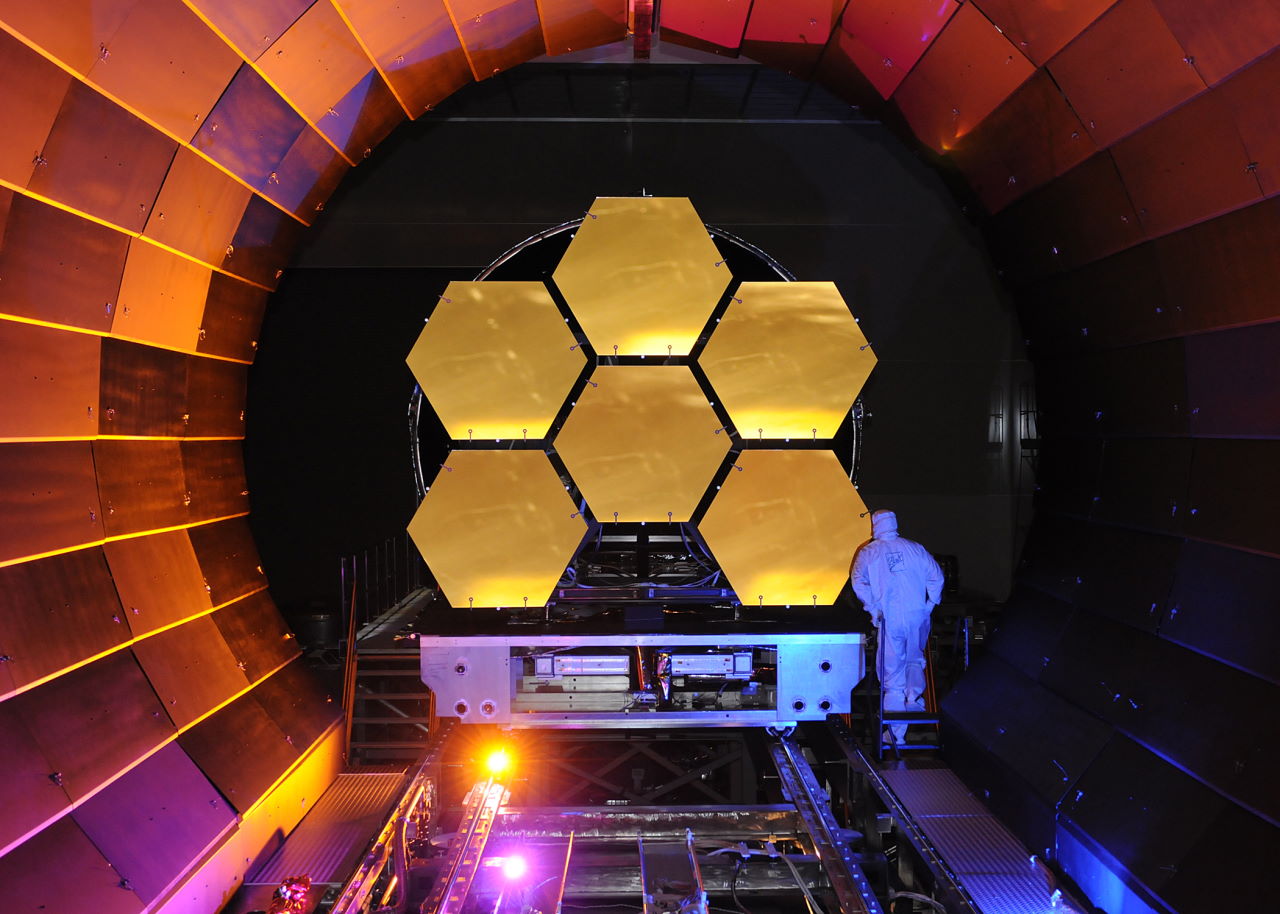 NASA's James Webb Space Telescope / flickr