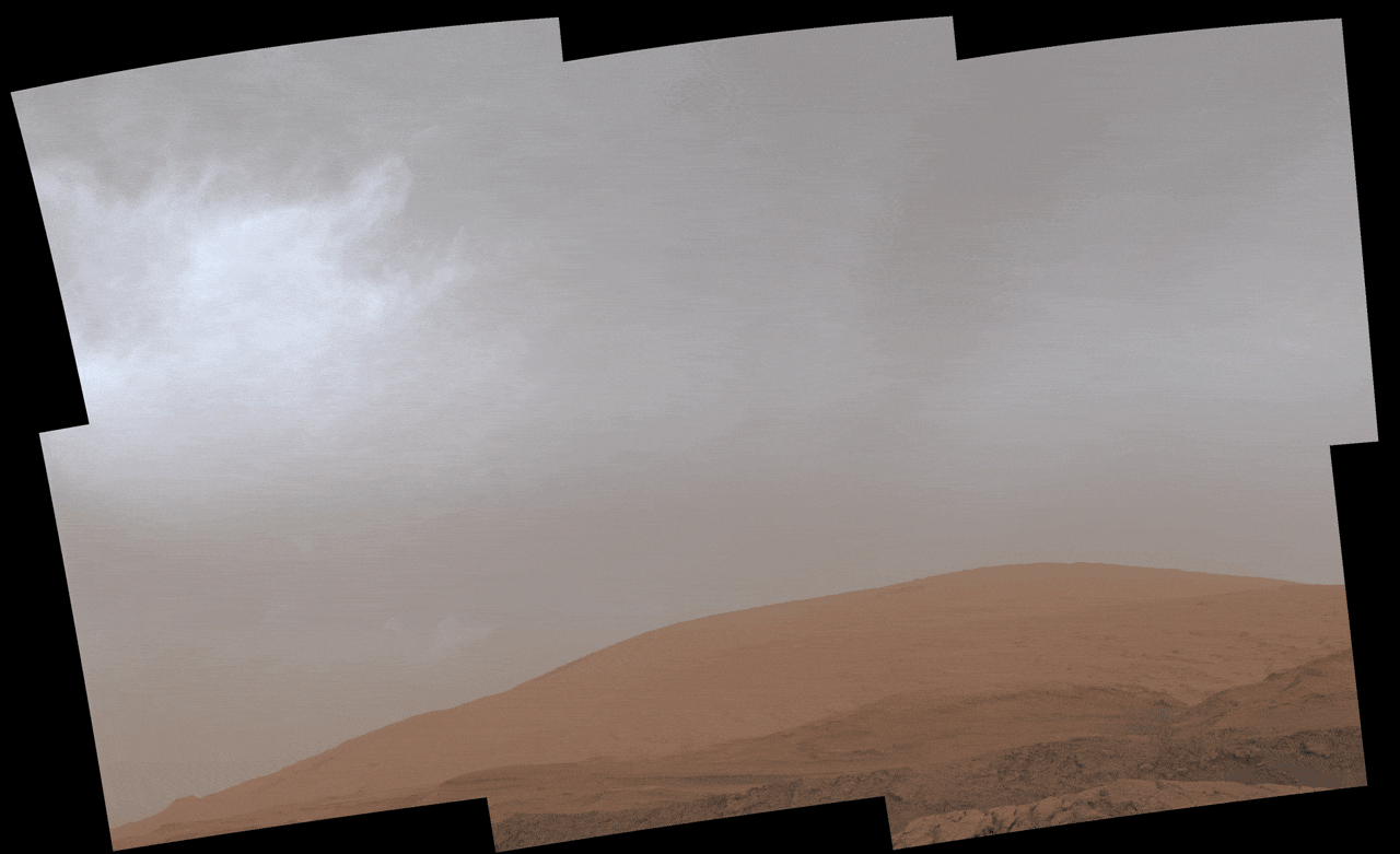 Хмари над горою Шарпа 19 березня 2021 року. NASA, JPL-Caltech, MSSS