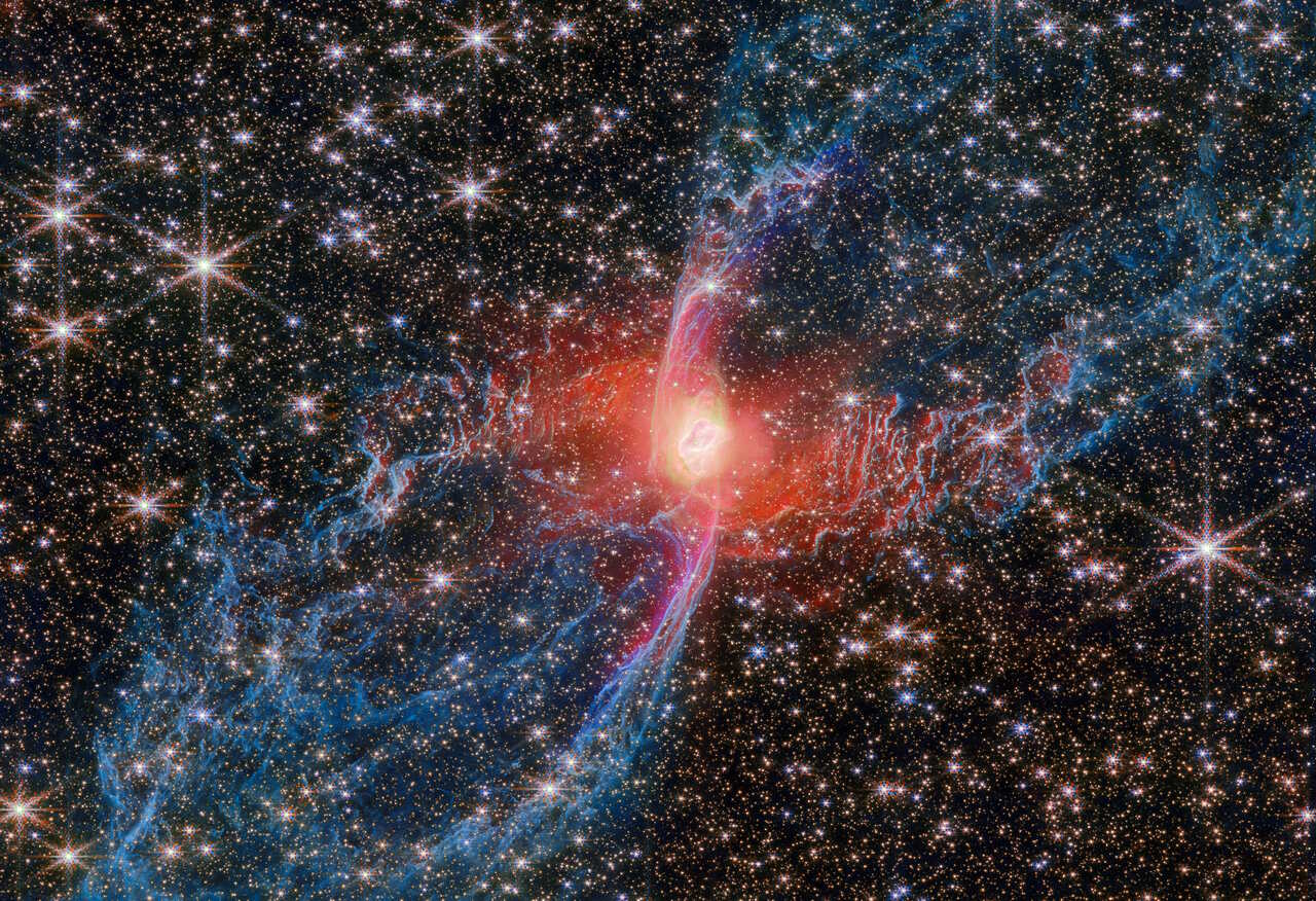 Нове фото туманності «Червоний Павук». ESA / Webb, NASA & CSA, J. H. Kastner (Rochester Institute of Technology)