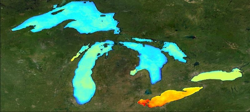 Дані щодо первинної продукції за 2008 рік у регіоні Великих Американських озер. Значення змінюються від низьких (синій колір) до високих (червони). Karl Bosse/MTRI