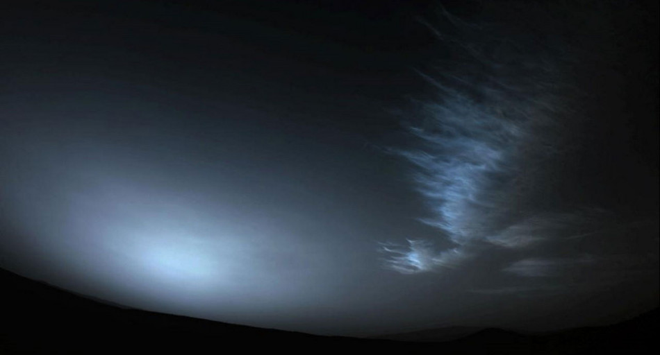 «Персеверанс» побачив плин сріблястих хмар на Марсі