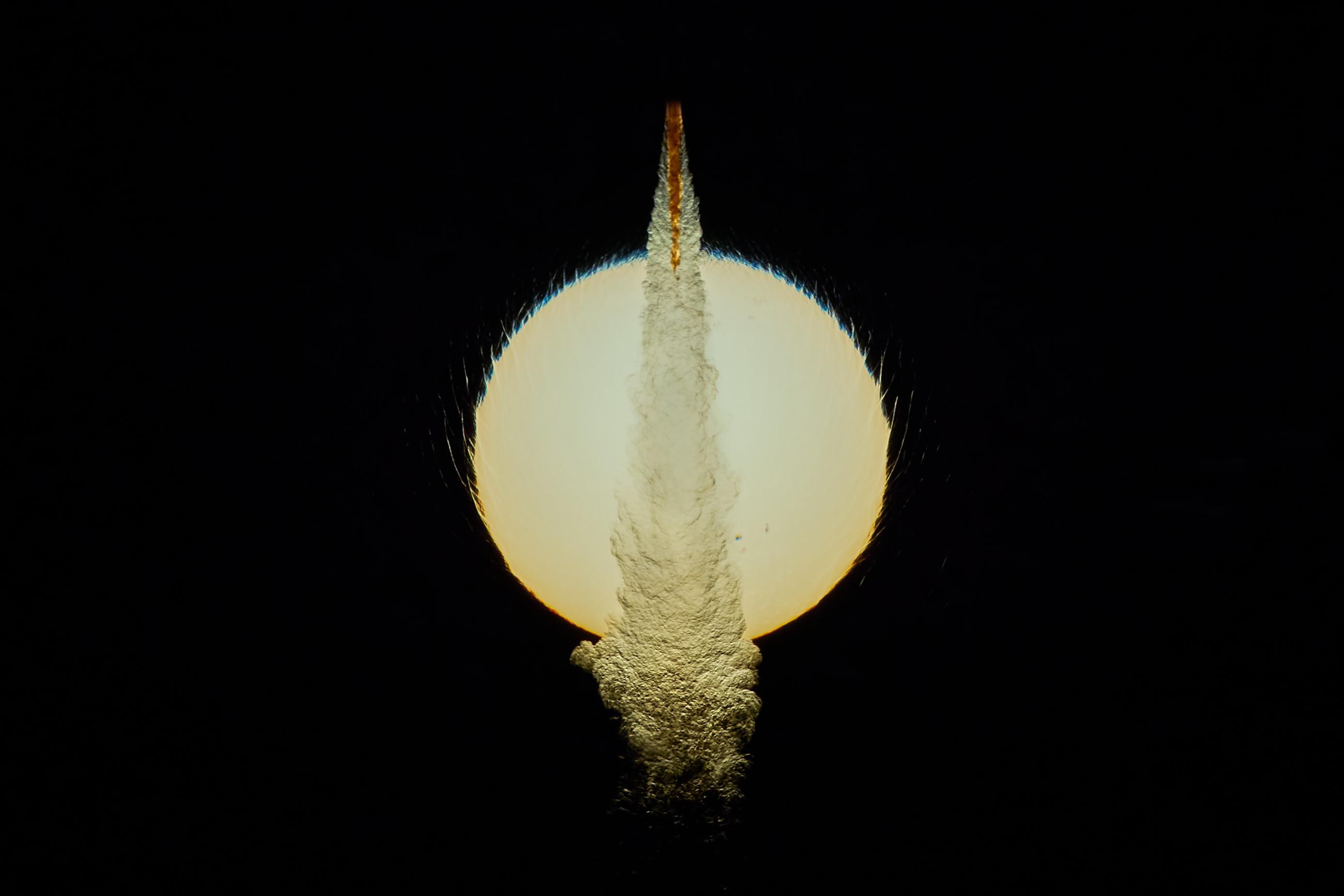 Ракета крізь сонце і балерина в метро: 14 найкращих фото руху