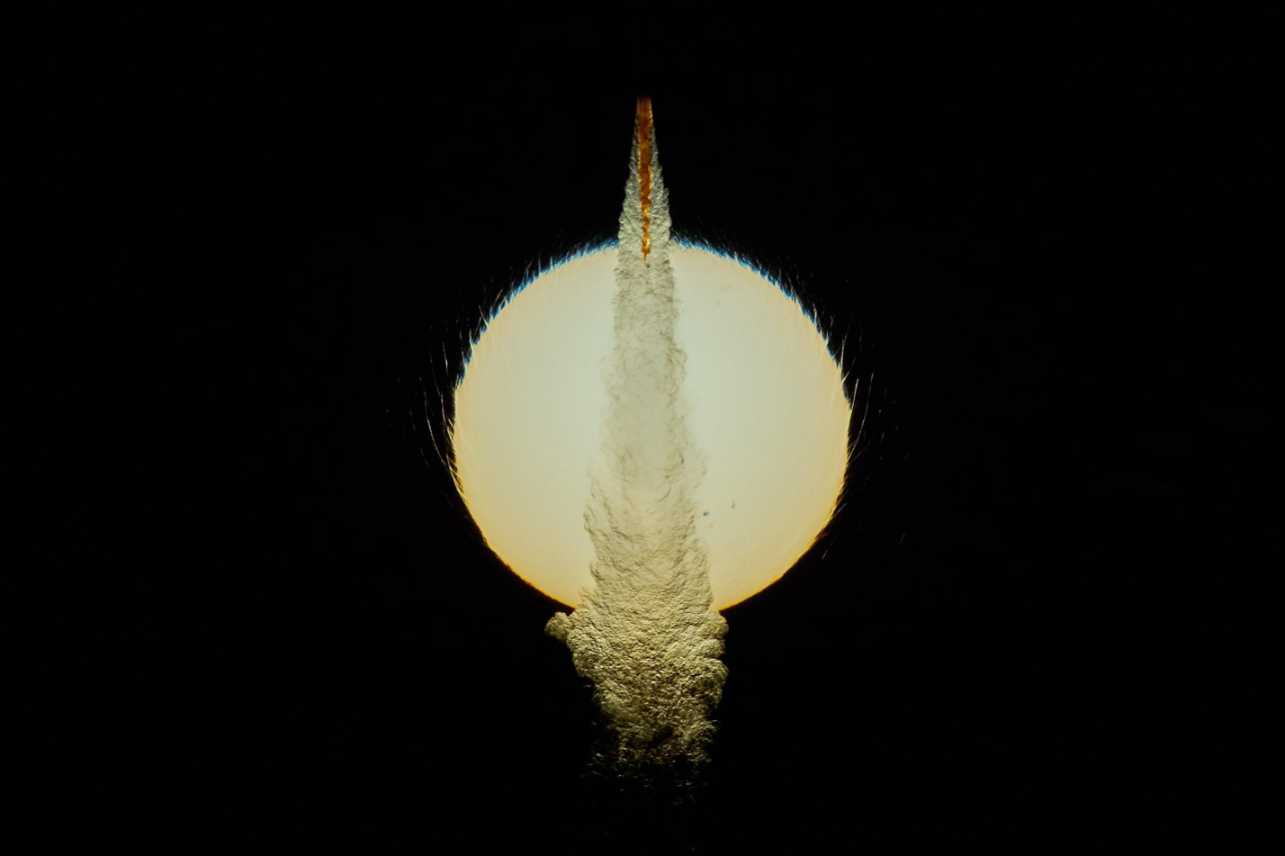 Ракета крізь сонце і балерина в метро. Найкращі фото руху з конкурсу Sony World Photography Awards 2026