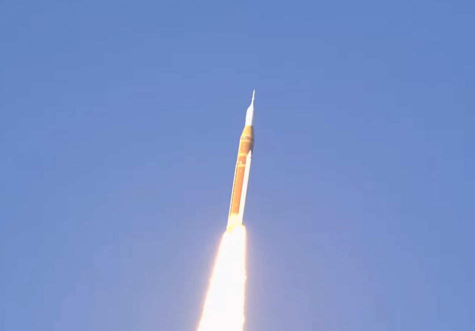 NASA вперше за 53 роки запустила до Місяця пілотовану місію з чотирма астронавтами